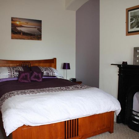 No2 Abbey View Apartment Уитби Экстерьер фото