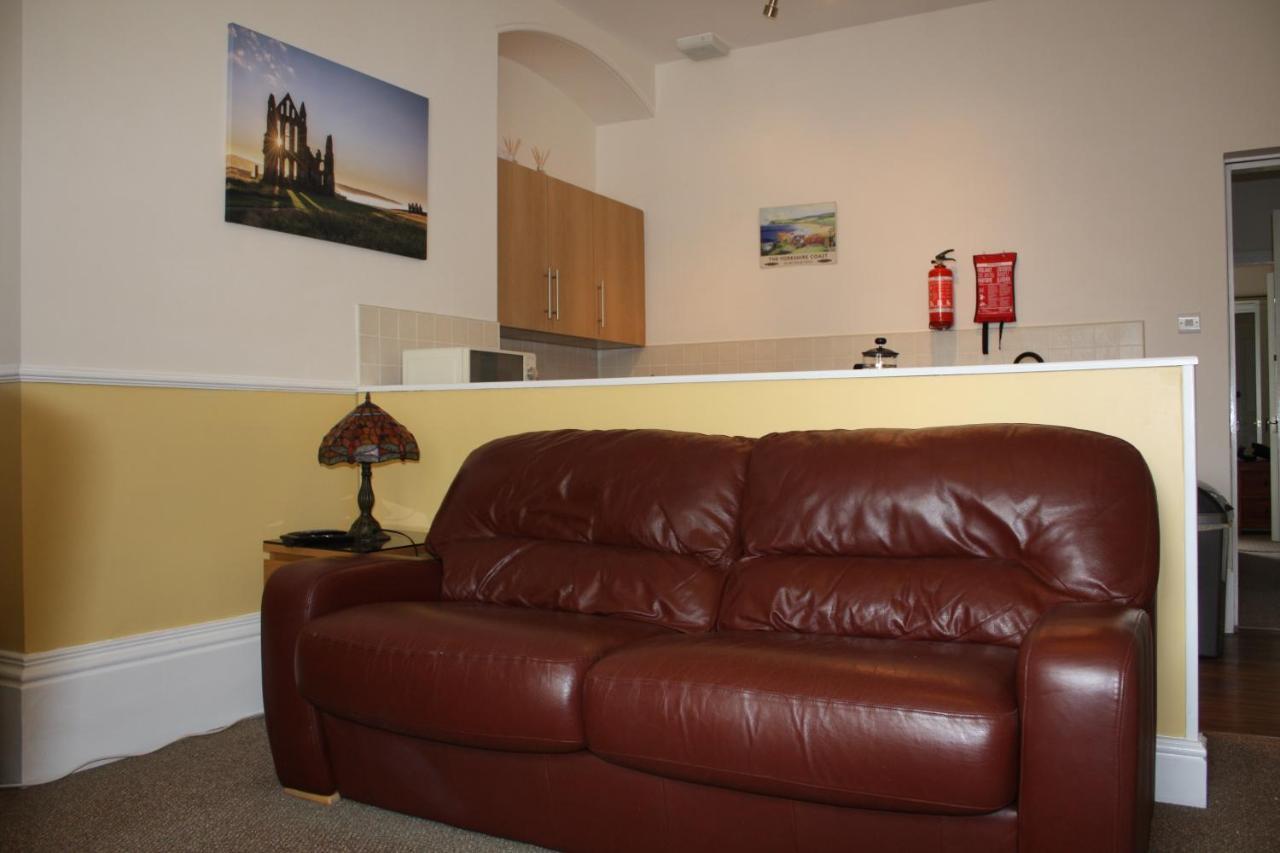 No2 Abbey View Apartment Уитби Экстерьер фото